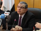 وزير القوى العاملة يصل أسيوط لافتتاح ملتقى التوظيفى الأول للشباب