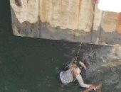 "صورة سيلفى" تلقى بفتاة فى مياه البحر بالإسكندرية