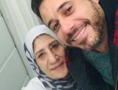 تعرف على رسالة أحمد السعدنى لوالدته فى عيد ميلادها