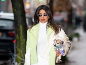 العروسة نزلت.. بريانكا شوبرا تتجول وحدها بعد الزفاف