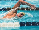 6 نصائح هتساعدك على ممارسة السباحة فى الشتاء
