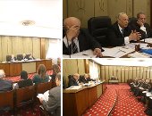 تشريعية النواب تستطلع رأى الجهات المعنية فى قانون منع زواج الأطفال.. معاقبة كل من شارك فى الزواج بالحبس سنة وعدم سقوط الجريمة بالتقادم.. و"إلزام المأذون بإخطار النيابة العامة حال توثيقه عقدا عرفيا" أبرز مواده