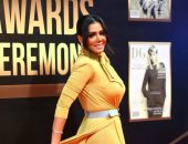 بعد فستانها العارى.. رانيا يوسف تطلب من صابرين الدعاء لها فى مكة