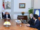 السيسي يبحث تطورات المشروع القومي لتطوير التعليم ويؤكد دعم المنظومة الجديدة