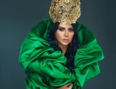 بعد البطانة والهوت شورت الأصفر.. رانيا يوسف بفستان أخضر أكثر إثارة.. صور