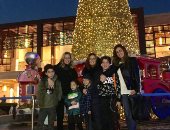 أمام شجرة عيد الميلاد.. حلا شيحة تحتفل بالكريسماس مع شقيقاتها هنا وحلا وأبنائها