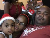 عيد ميلاد سعيد.. فلافيو نجم الأهلى السابق يحتفل بالكريسماس مع أبناءه