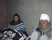 مأساة سيدة معاقة ببنى سويف تحتاج لتركيب مفصل.. وتؤكد: أتمنى علاج زوجى