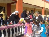 صور.. معلمون وطلبة بمدرسة ابتدائية ينشرون ثقافة الزراعة بشمال سيناء