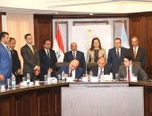 وزارتا التخطيط والاتصالات توقعان بروتوكولين لميكنة الأعمال بمحافظة الإسكندرية