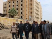 محافظ الفيوم يتفقد أعمال الرصف والنظافة بالمحافظة
