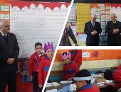 "الوزير فى المدرسة".. طارق شوقى يتفقد مدرسة الإمام الشافعى بالقاهرة.. ويؤكد حرص الرئيس على دعم نظام التعليم الجديد.. الوزير يجالس التلاميذ ويتابع درس رياضيات من كتاب الباقة.. والطلاب يقدمون مسرحية "أم الشهيد"