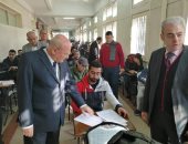 رئيس جامعة الزقازيق يتفقد أعمال امتحانات كليتى الحقوق والتجارة