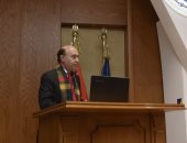 صور.. "مميش" يكرم 302 من قيادات هيئة قناة السويس والعاملين المحالين للتقاعد 