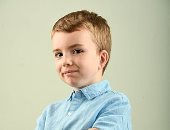 جراحة ترميمية تعيد لطفل بريطانى أذنه المفقودة بأنسجة من قفصه الصدرى