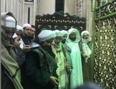 صور.. الحبيب على الجفرى فى زيارة لمقام السيدة نفيسة بالقاهرة