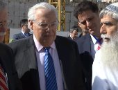 فيديو.. جولة استفزازية لمستشار ترامب لحائط البراق بالمسجد الأقصى