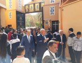 صور..محافظ الوادى الجديد ومدير الأمن يهنئان أقباط المحافظة بعيد الميلاد