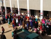 صور.. قافلة الأزهر الطبية لسوهاج تختتم أعمالها وسط إقبال كبير من الاهالى