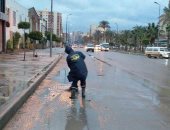 فيديو وصور..هدوء نسبى فى شدة الرياح بالإسكندرية واستمرار هطول الأمطار