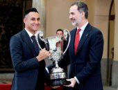 نافاس حارس ريال مدريد يفوز بجائزة أفضل رياضى فى أمريكا اللاتينية