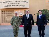 صور.."بومبيو" يزور مقر قيادة القاعدة العسكرية الأمريكية بالبحرين