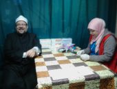 صور.. وزير الأوقاف يجرى تحاليل فيروس سى خلال زيارته لمستشفى الدعاة