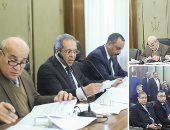 تشريعية البرلمان تعطى مهلة أخيرة لـ5 جهات لإبداء رأيها فى قانون الأحوال الشخصية.. اللجنة توافق على تعديل تشريعى يلزم الحضور أمام الجنح بالتوكيل.. وترفض رفع الحصانة عن مرتضى منصور.. وتؤكد: البلاغ كيدى