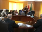 محافظ الفيوم يستقبل وفد المالية لبدء تطبيق نظام الشاشات الخاص بمتخذى القرار