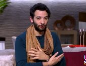 "كلام ستات"يستعرض دراسة توضح أسباب الطلاق بسبب الفوارق العمرية..ويسلط الضوء على مواقف تظهر مدى حب الأب لأبنائه..ويحاور الفنان كريم قاسم..وتعليق نارى من شريهان أبو الحسن على أغنية "رب الكون ميسنا بميسا"