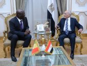 العصار يستقبل مستشار رئيس السنغال لبحث سبل التعاون المشترك