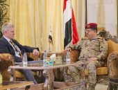 وزير الدفاع يشيد بجهود بريطانيا الداعمة لليمن وشرعيته الدستورية