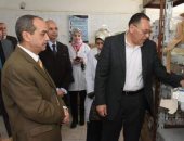 محافظ الشرقية يمهل أصحاب وكالات الخضر المخالفة شهرًا لتوفيق أوضاعهم