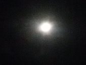 قارئ يشارك صحافة المواطن بصور للقمر قبيل خسوفه من سماء الشرقية