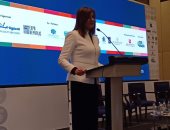 وزيرة الهجرة تتابع المصريين العالقين بمطار الأردن للعمل على تسهيل دخولهم