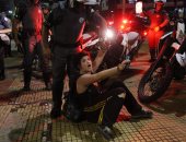 صور.. سحل وضرب خلال تفريق احتجاجات ضد ارتفاع أسعار المواصلات بالبرازيل