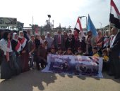 فيديو وصور.. تعليم كفر الشيخ تشارك في أعياد الشرطة بوفود تحمل صور الشهداء