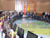 محافظ بنى سويف يناقش الاستعدادات الخاصة باستضافة البطولة العربية للمبارزين