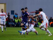 الشوط الأول ..الزمالك يتعادل مع بيراميدز 2 / 2 فى شوط ولا أروع