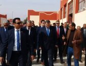 وزير القوى العاملة يتفقد مركز التدريب المهنى بمحافظة قنا 