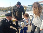 صور.. الشرطة والشعب يحتفلون بعيد الشرطة فى جميع ميادين الجمهورية 