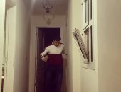 ثعبان ضخم.. شاهد مقالب "أوس أوس" فى نجوم مسرح مصر.. فيديو