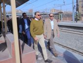وزير النقل يتابع التشطيبات والأعمال النهائية لتطوير محطة المرج الجديدة (صور)