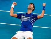 ديوكوفيتش بطل أستراليا المفتوحة للتنس بفوز ساحق على نادال.. فيديو وصور