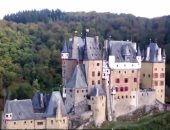 قصة قلعة تاريخية بألمانيا مر عليها 34 جيلا لعائلة واحدة بـ850 عاما × 20 صورة