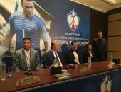 فيديو.. الحضرى: صفحة جديدة مع النجوم وأسعى لتحقيق أهدافى 