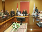 محافظ كفر الشيخ يناقش أعمال دهان واجهات العمارات والاستعداد لأسبوع الجامعات