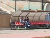 لاسارتى يعقد جلسة مع مساعديه قبل مران الأهلى