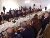 رئيسا وزراء العراق والأردن يلتقيان عند الحدود لافتتاح المنطقة الصناعية المشتركة 