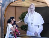 زيارة تاريخية لرأس الكنيسة الكاثوليكية.. شوارع الإمارات تتزين لاستقبال بابا الفاتيكان